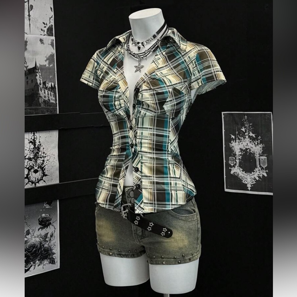 Short Sleeve Plaid Ruffle Button-Up Blouse - Picture 15 of 16